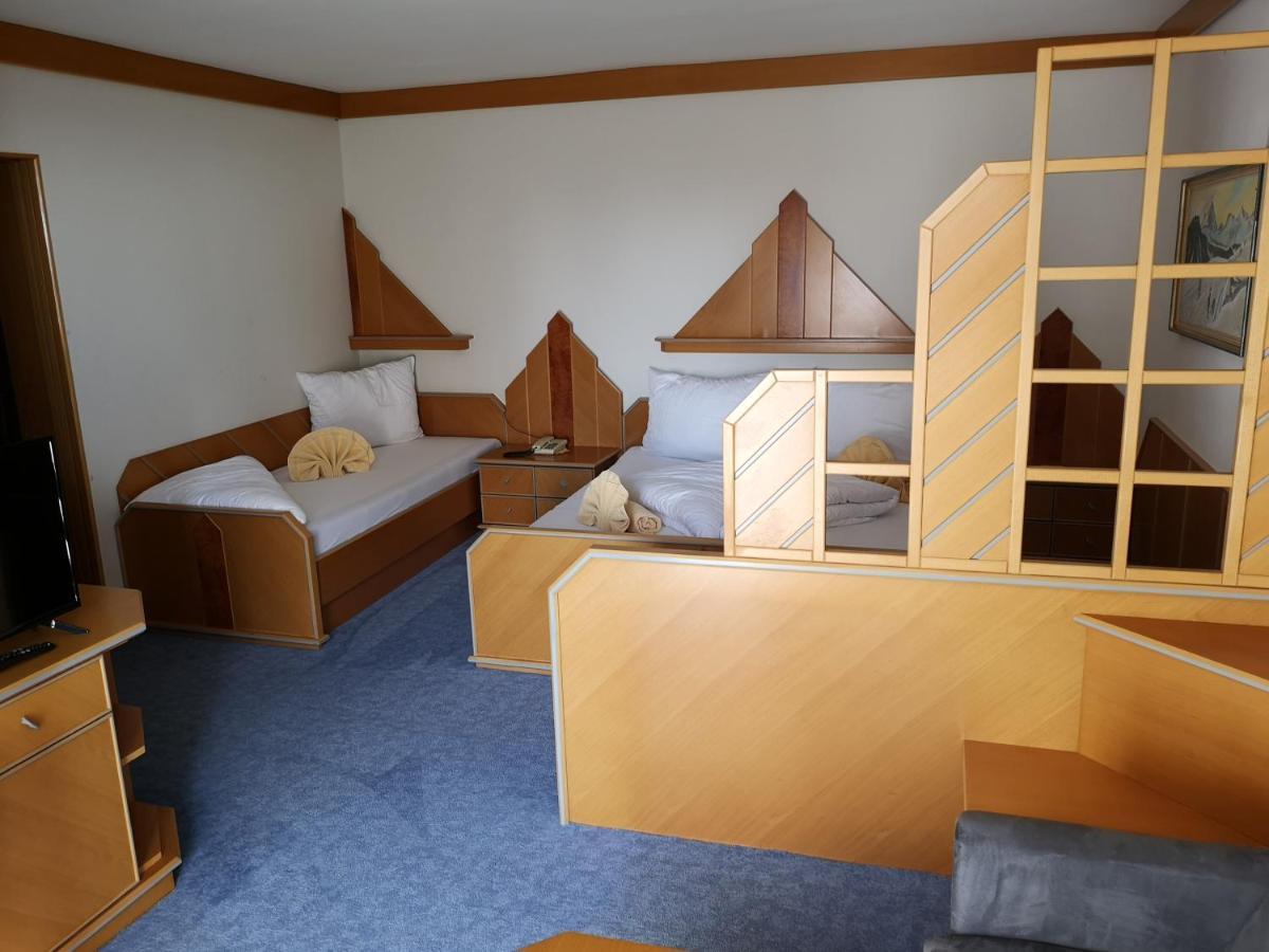 Hotel Thier Mönichkirchen Екстериор снимка